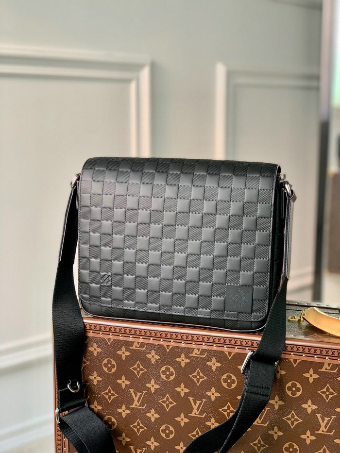 Louis Vuitton DISTRICT PM N42711