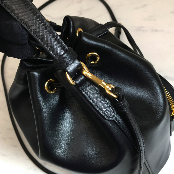 Prada Duet Calfskin shoulder bag 1BH038