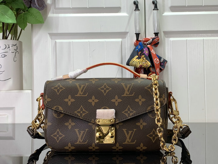 Louis Vuitton East West Metis Bag M46279