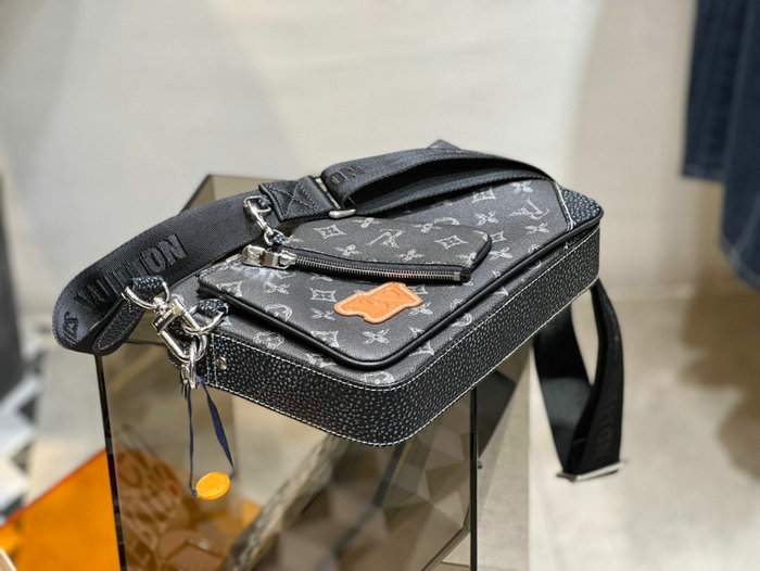 Louis Vuitton TRIO MESSENGER M46340