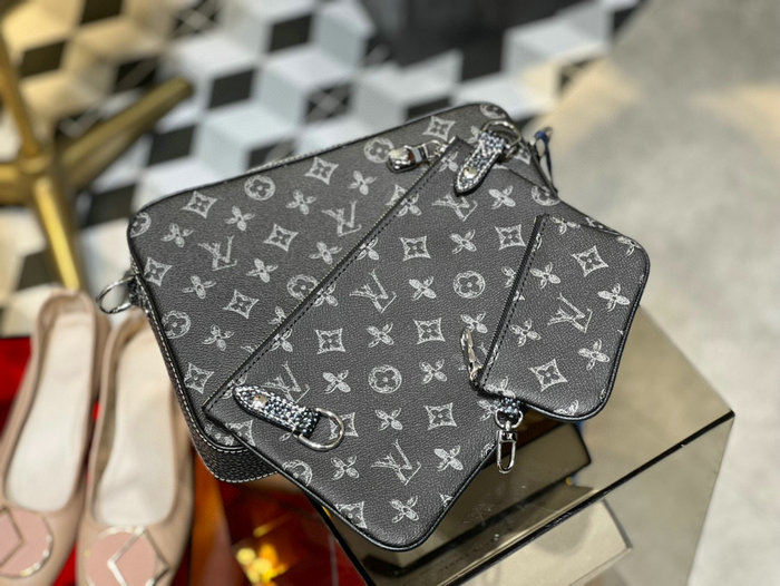 Louis Vuitton TRIO MESSENGER M46340