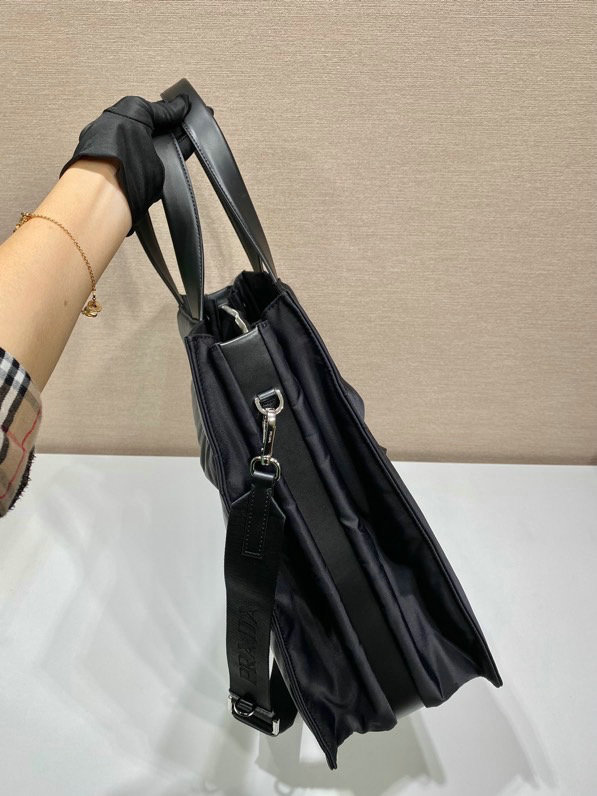 Prada Re-Nylon tote bag 2VG076