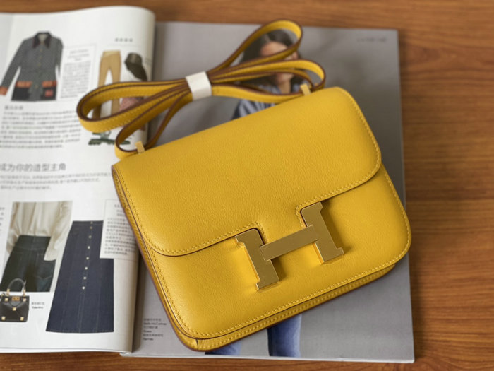 Hermes Swift leather Constance Bag H13406