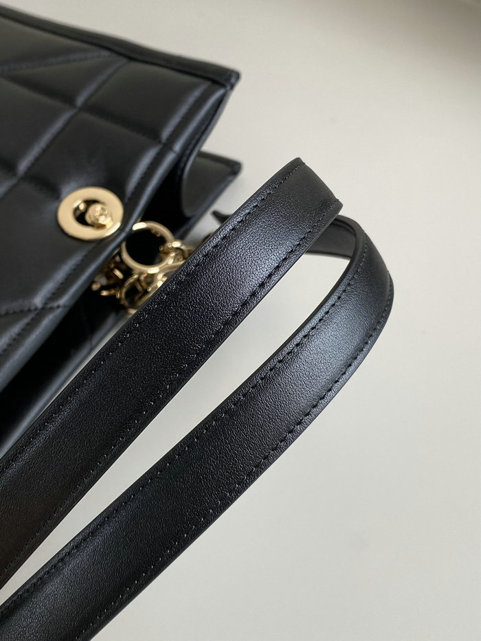 Medium Dior Essential Tote Bag Black M8721