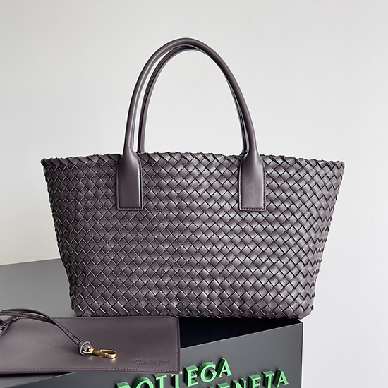 Bottega Veneta Medium Cabat Grape B608810