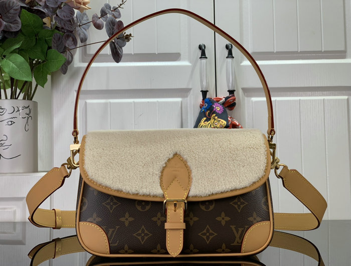 Louis Vuitton Diane M46317