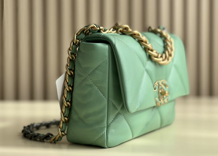 Chanel 19 Lambskin Flap Handbag Green AS1160