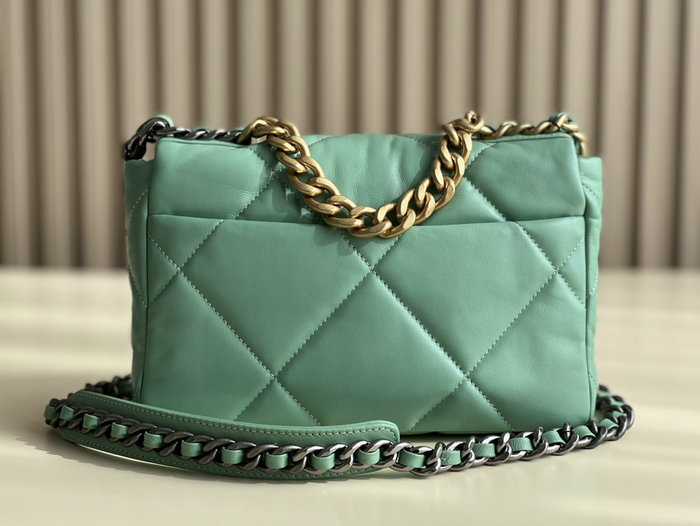 Chanel 19 Lambskin Flap Handbag Green AS1160