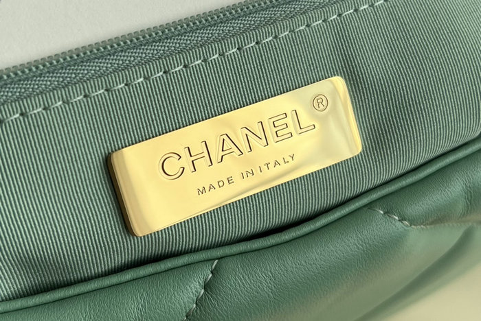 Chanel 19 Lambskin Flap Handbag Green AS1160