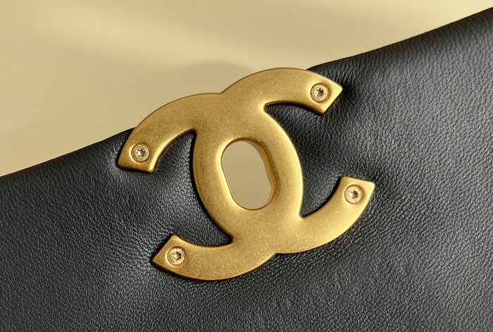 Chanel 19 Lambskin Flap Handbag Grey AS1160