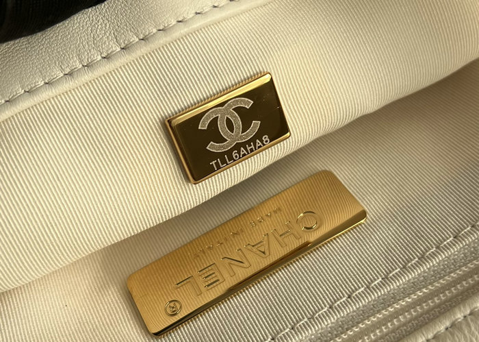 Chanel 19 Lambskin Flap Handbag Off-White Silver AS1160