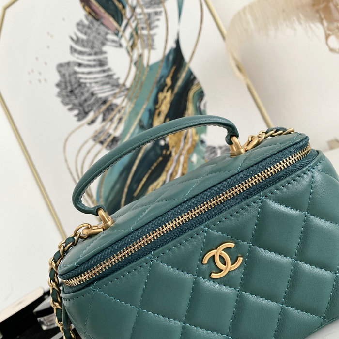 Chanel Vanity Case Bag Green AS81118