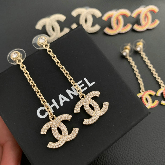 Chanel Earrings CE04