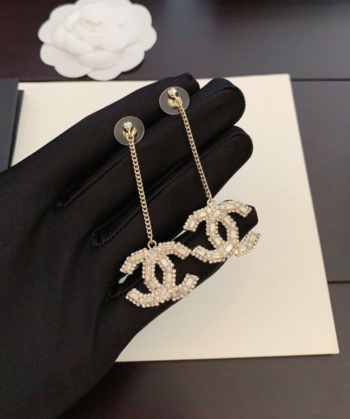 Chanel Earrings CE09