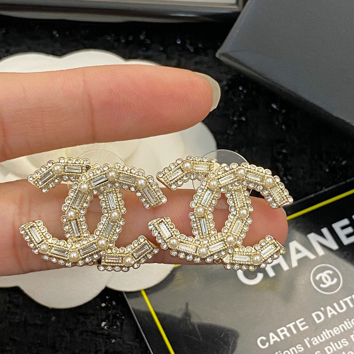 Chanel Earrings CE10