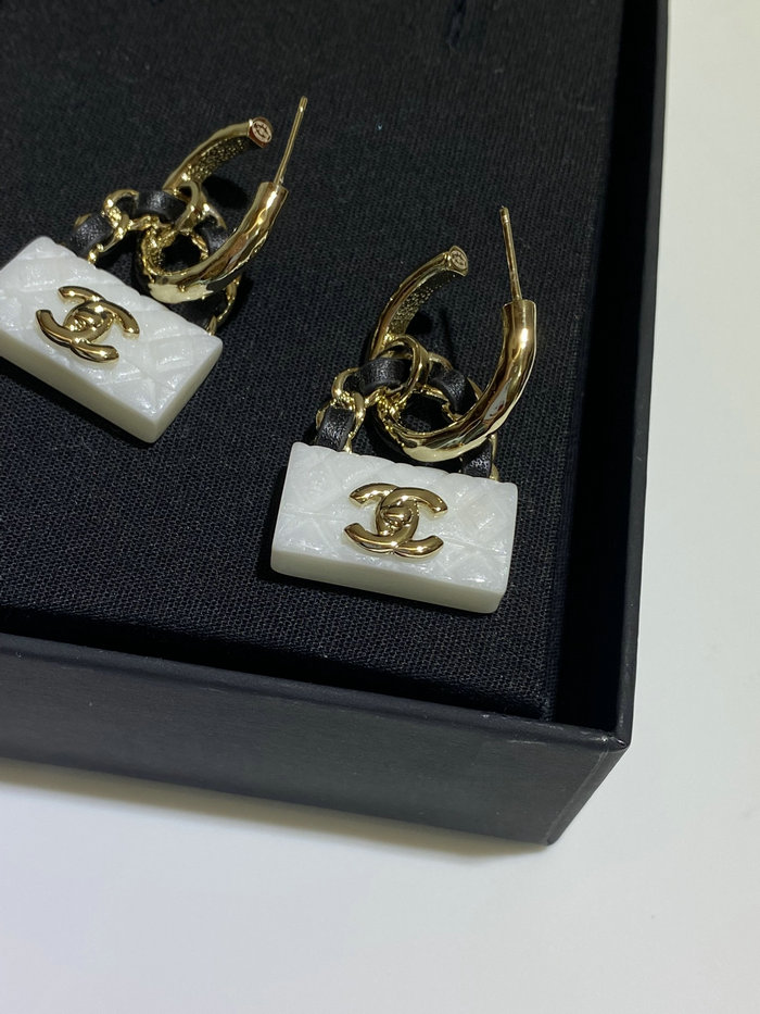 Chanel Earrings CE15