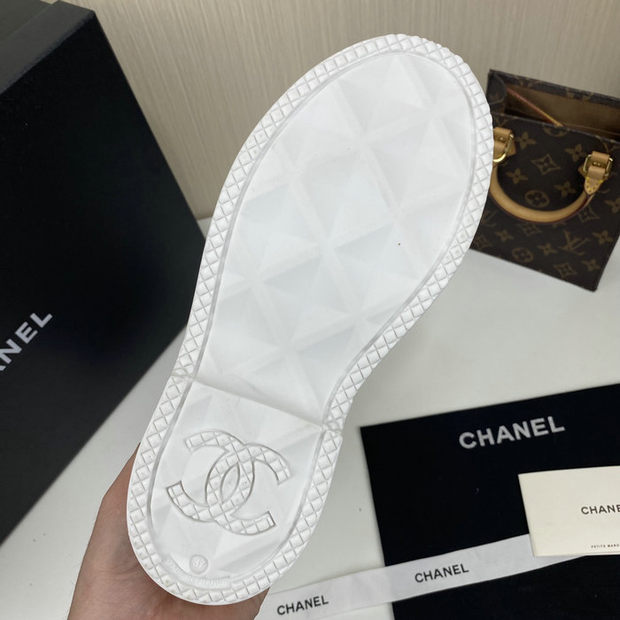 Chanel Wellington Boots White CS02171