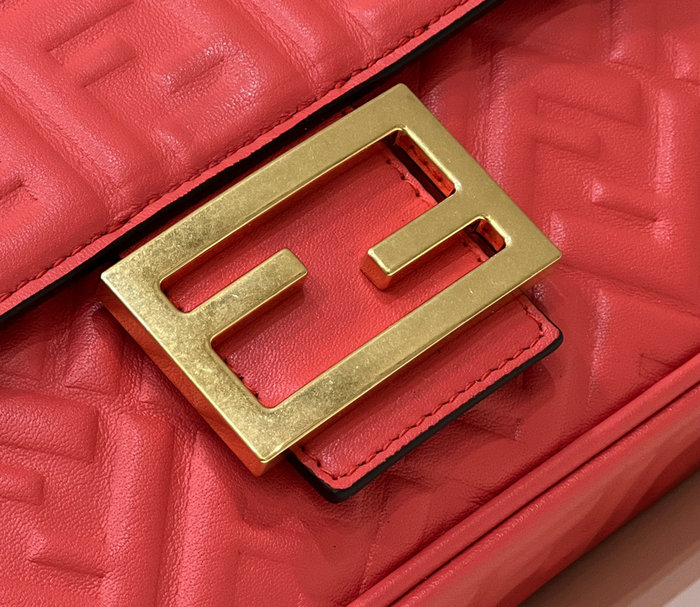 Fendi Baguette Chain Midi Bag Red F8533