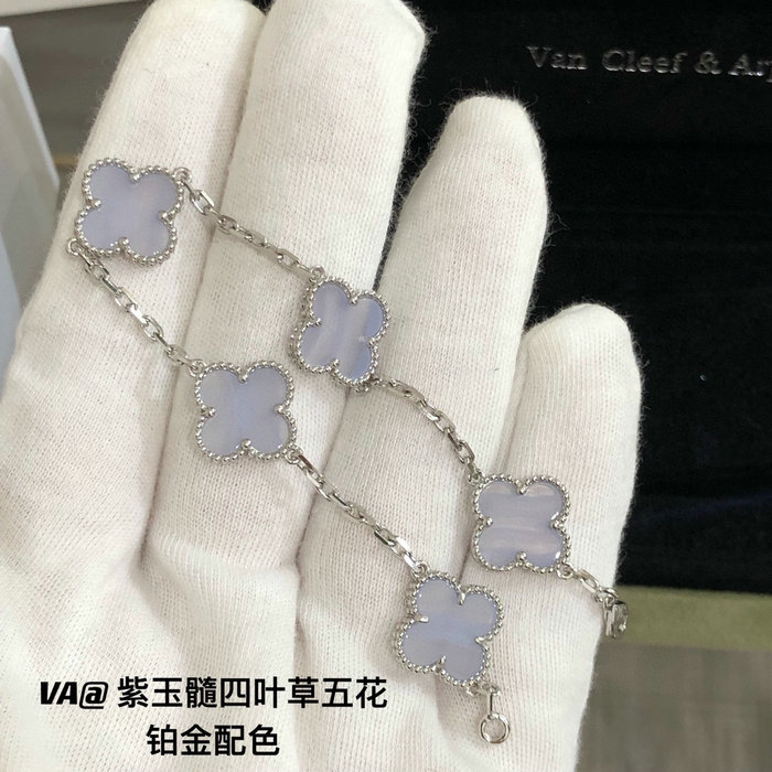 VAC Bracelet VB07