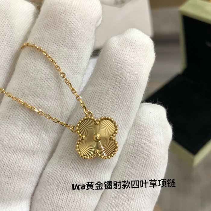 VAC Necklace VN05