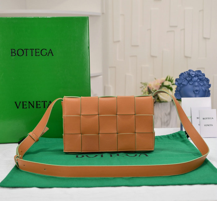 Bottega Veneta Calfskin Cassette Brown B578130