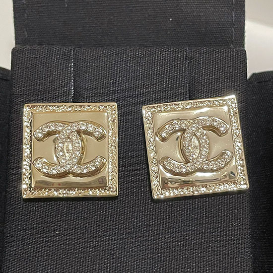 Chanel Earrings CE28