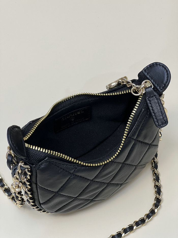 Chanel Lambskin Shoulder Bag Black AS3232