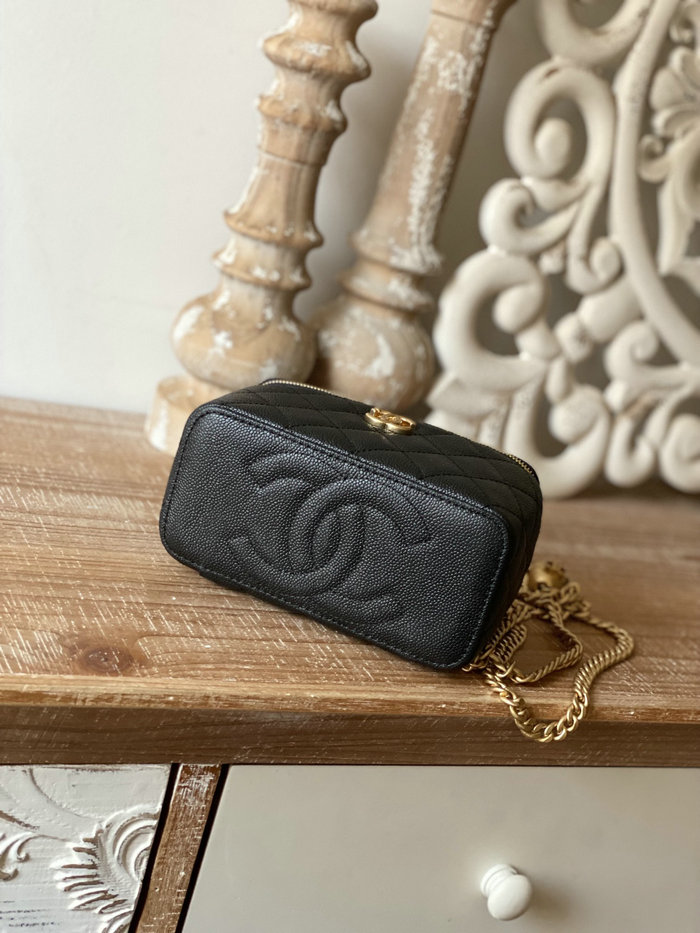 Chanel Small Vanity Case Black AP81247