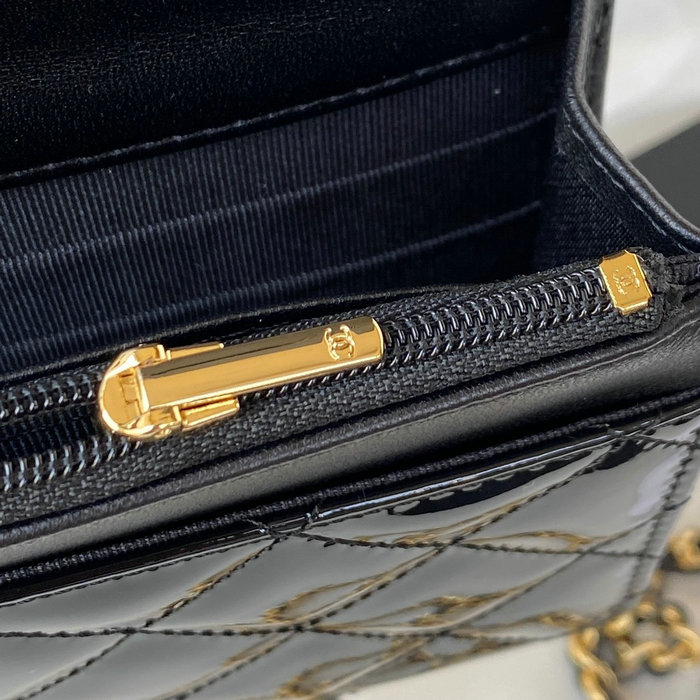 Chanl Patent Wallet On Chain Black AP3009