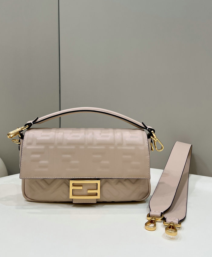 Fendi Baguette Medium Leather Bag Beige F0135