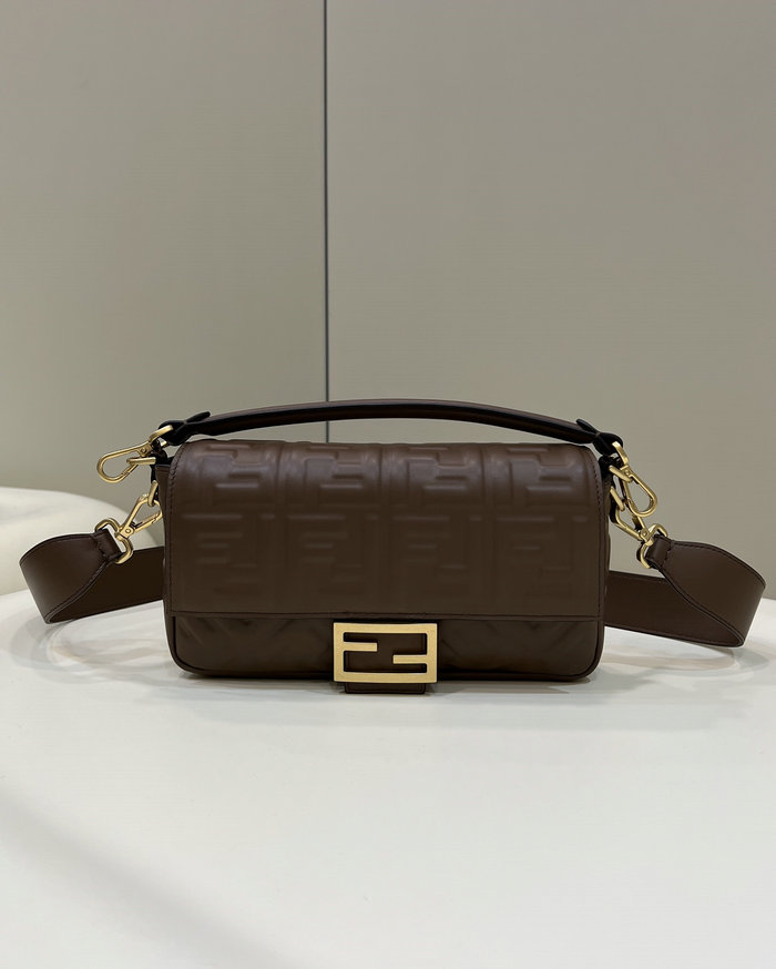 Fendi Baguette Medium Leather Bag Coffee F0135