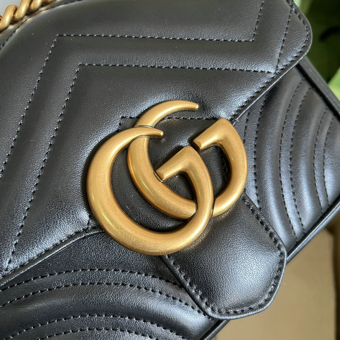 Gucci GG Marmont Matelasse mini shoulder bag Black 739682