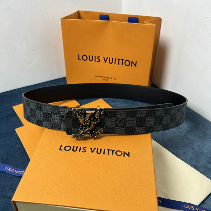 Louis Vuitton Belt LB04