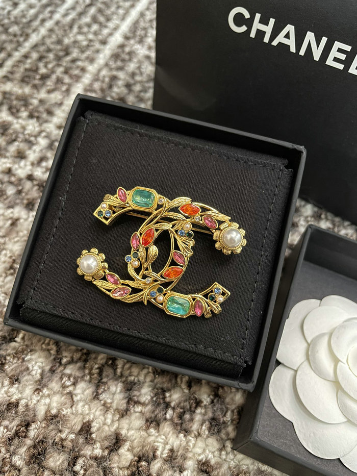 Chanel Brooch CR05