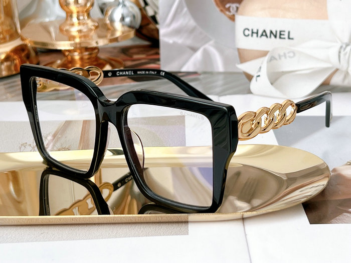 Chanel Sunglasses SCH0731