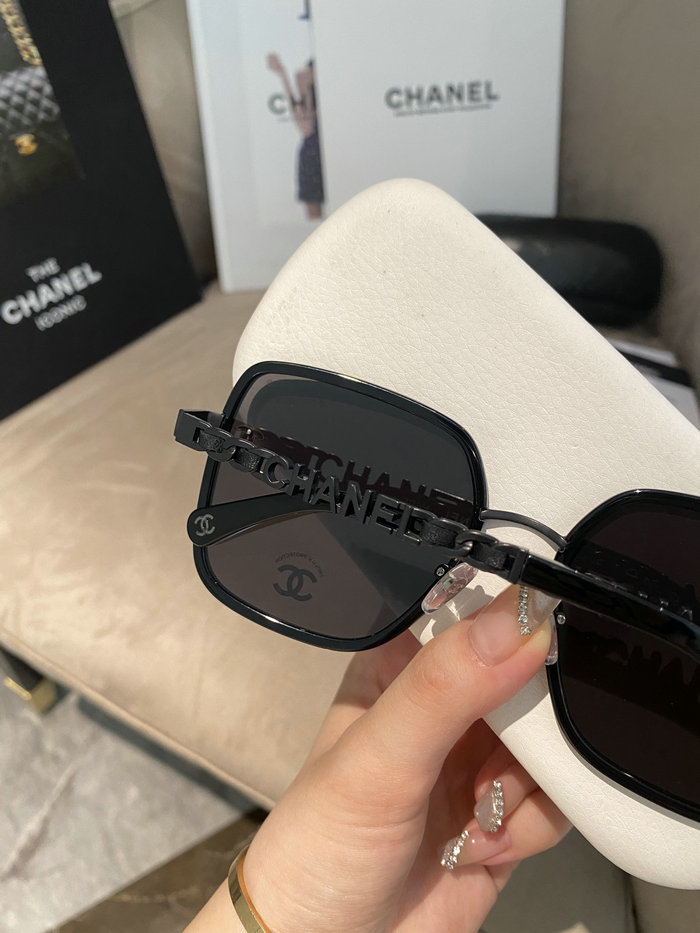 Chanel Sunglasses SCH0782