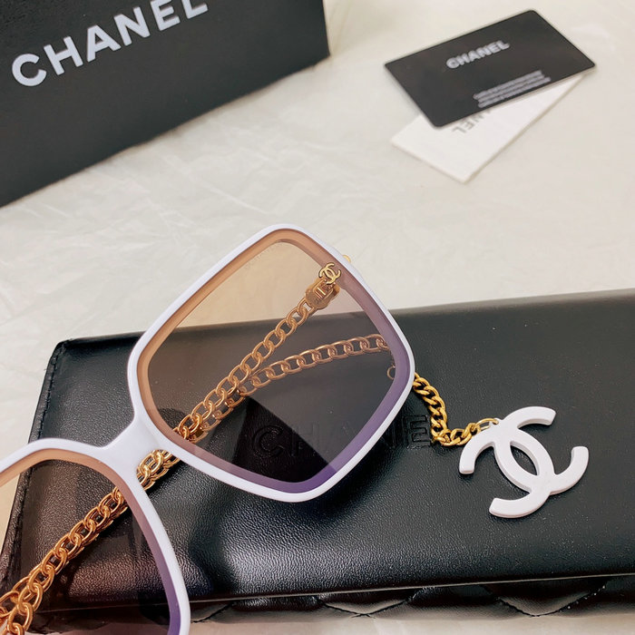 Chanel Sunglasses SCH5692