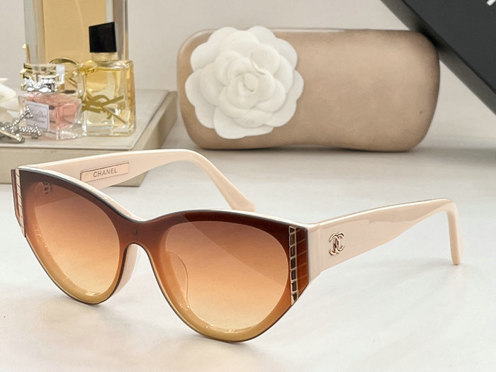 Chanel Sunglasses SCH6054