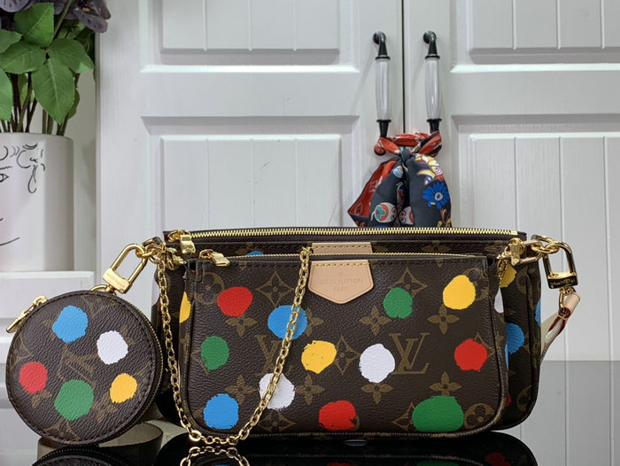 LV x YK Multi Pochette Accessoires M46385