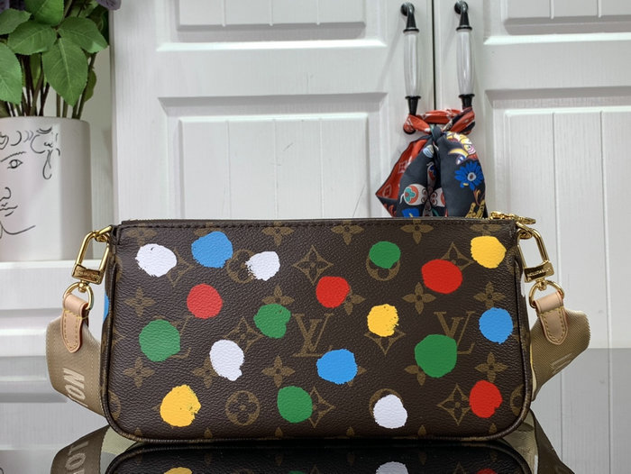 LV x YK Multi Pochette Accessoires M46385