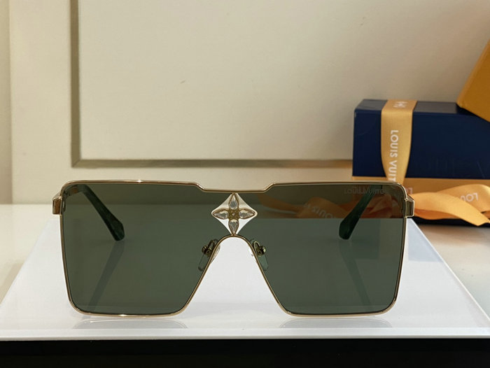 Louis Vuitton Sunglasses SZ1700U