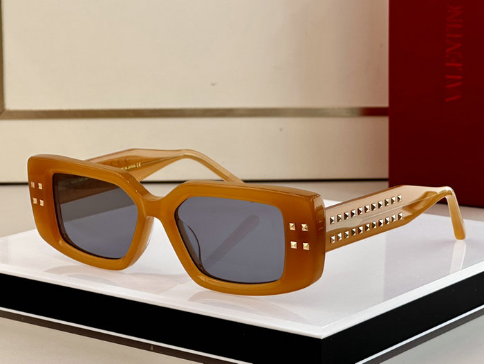 Valentino Sunglasses S108A