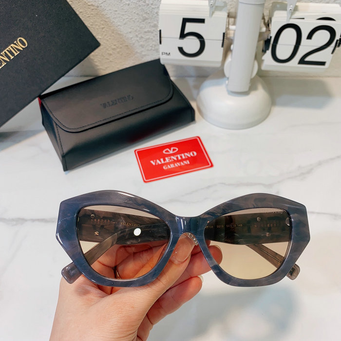 Valentino Sunglasses SVA5158