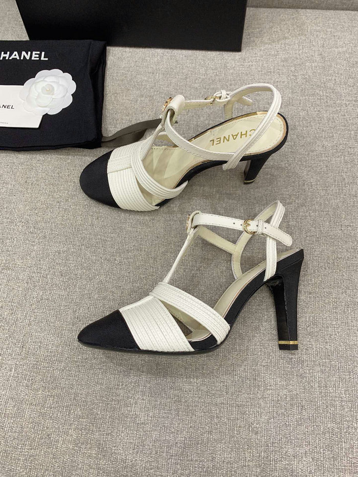 Chanel Sandals White CS03185