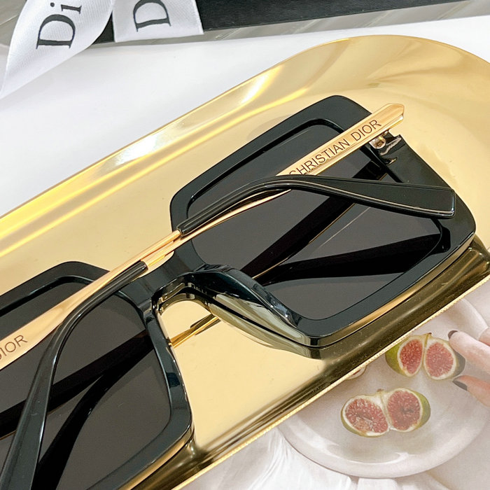 Dior Sunglasses S8071