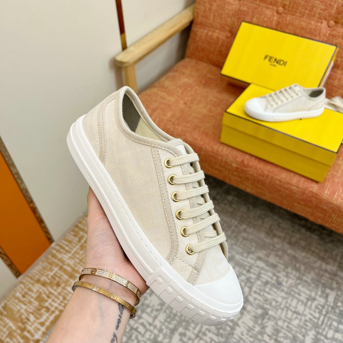 FENDI Sneakers FS03153