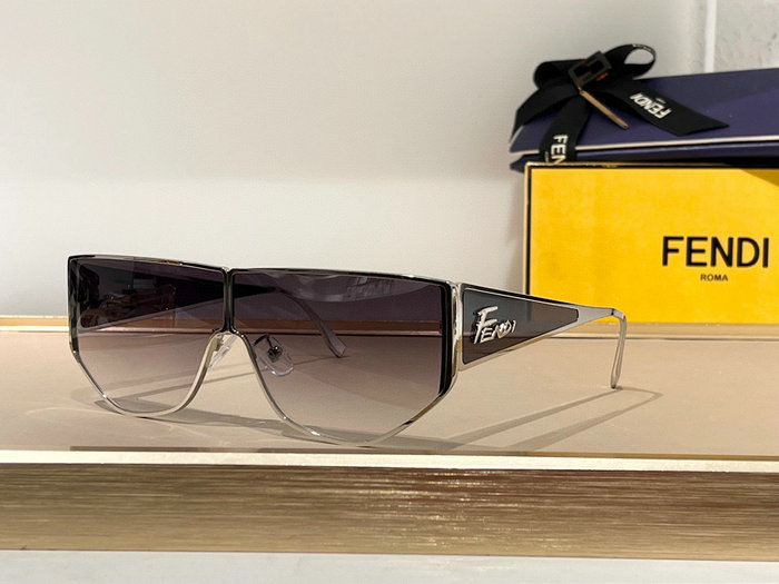 Fendi Sunglasses SM0093