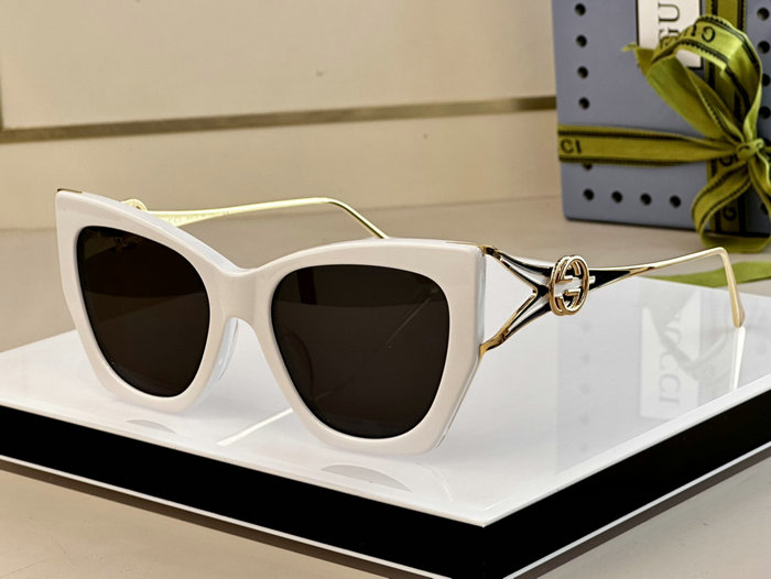 Gucci Sunglasses S0988