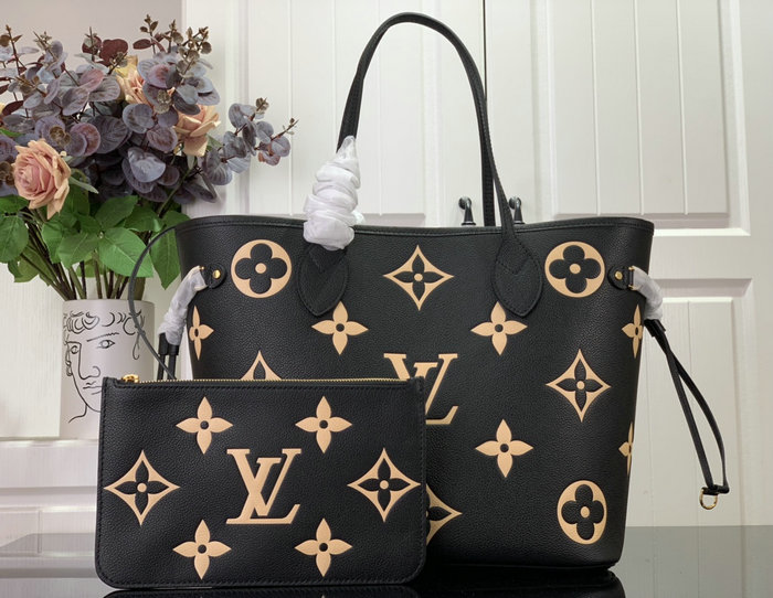 Louis Vuitton Neverfull MM M45686