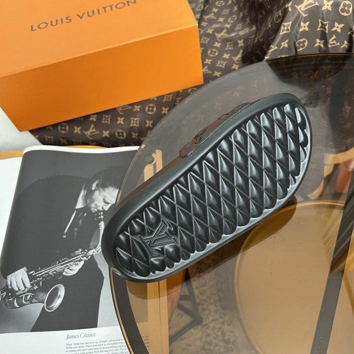 Louis Vuitton Slippers LS03173